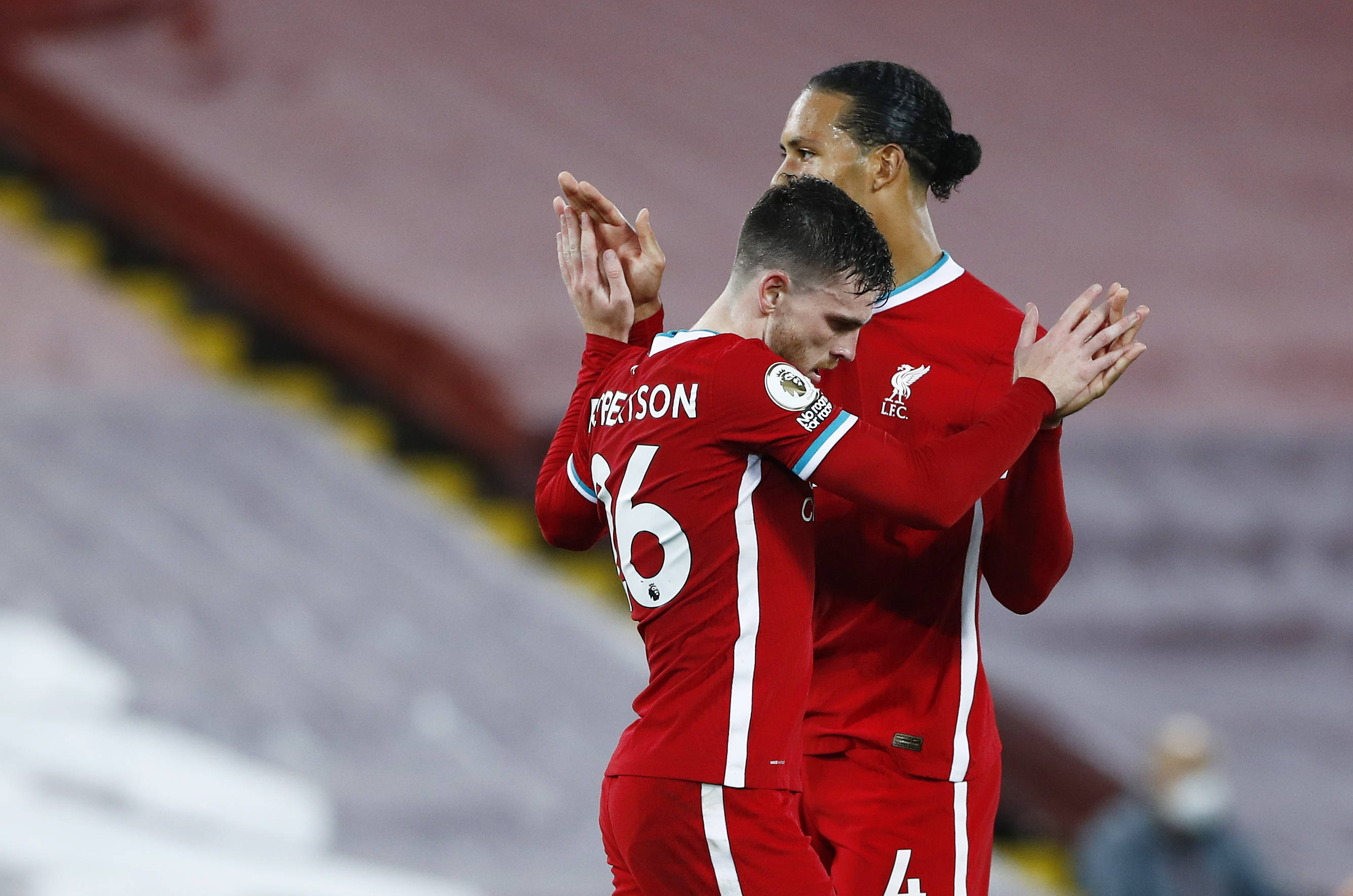 签约争夺战 签约争夺战